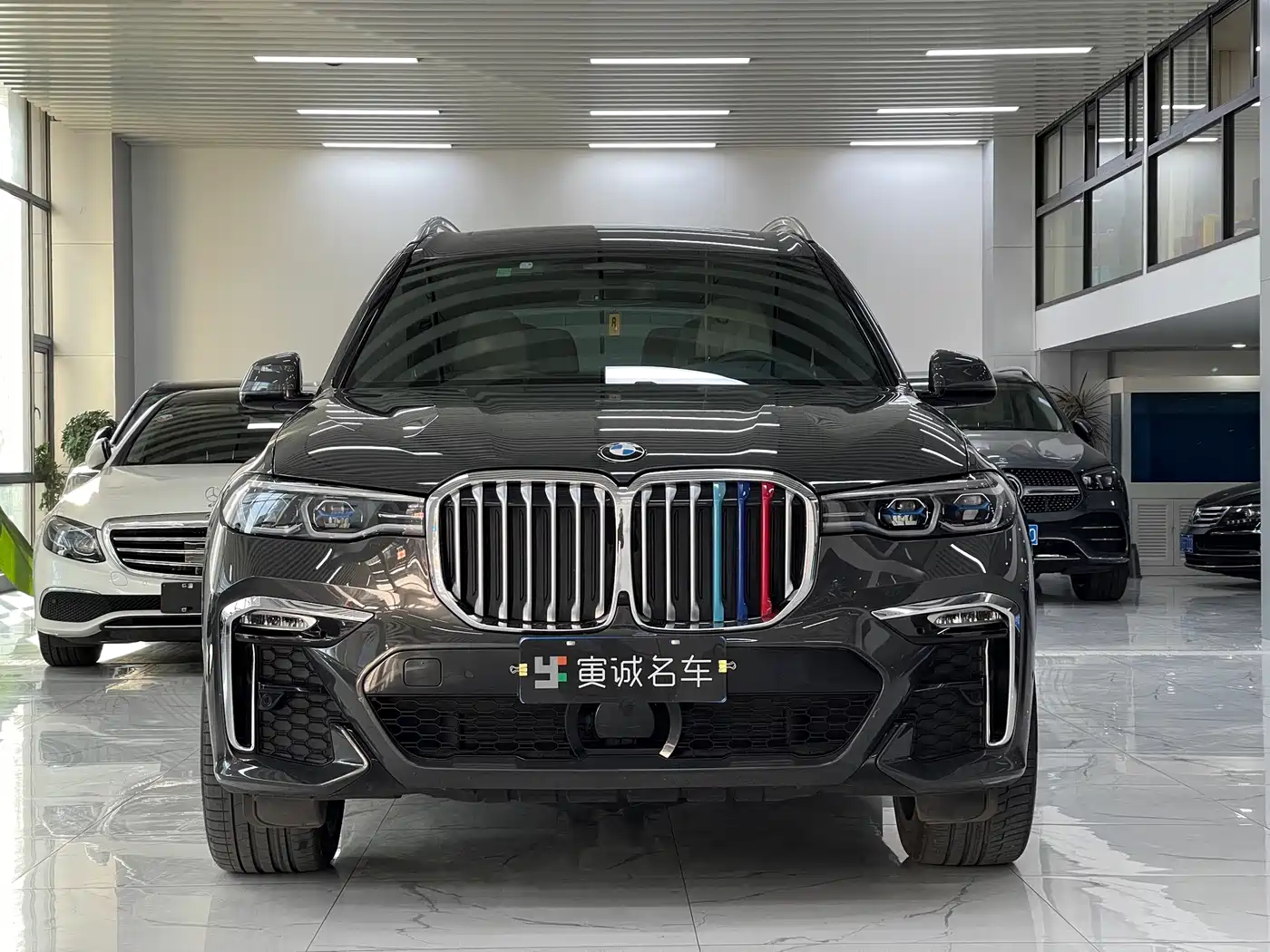 BMW X7 2021 xDrive40i Executive M Sport Package фото 2