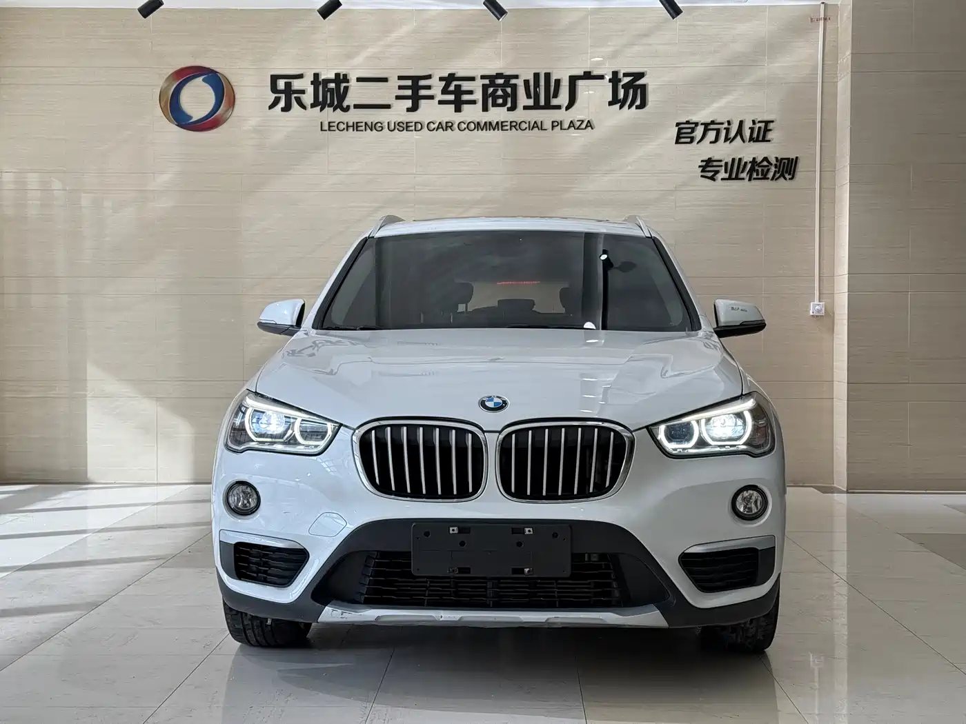 BMW X1 2019 sDrive18Li Premium Model фото 2