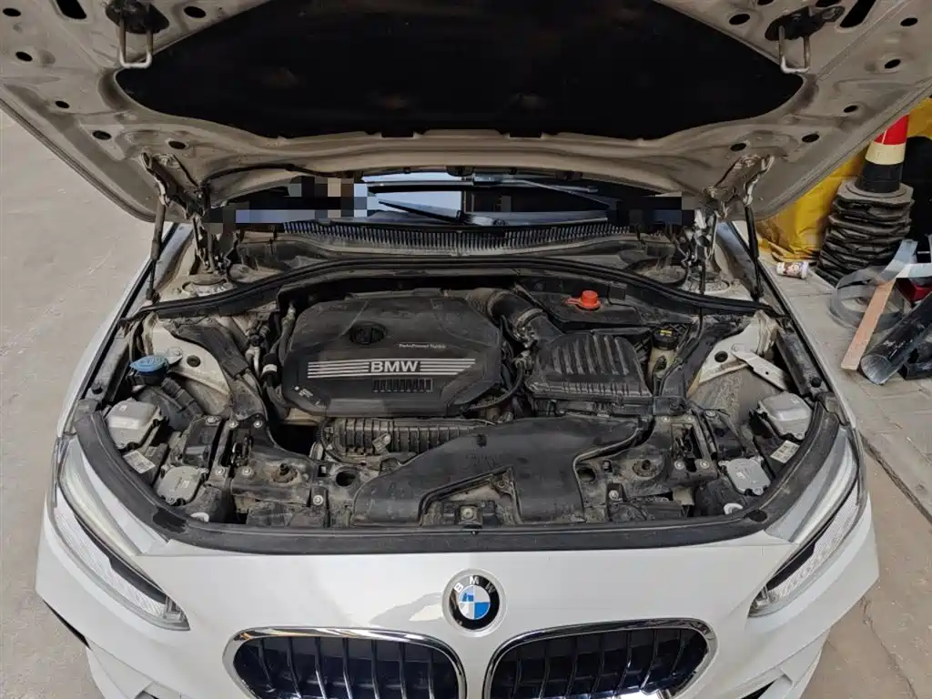 BMW 1 Series 2020 Model 120i M Sport Package фото 11