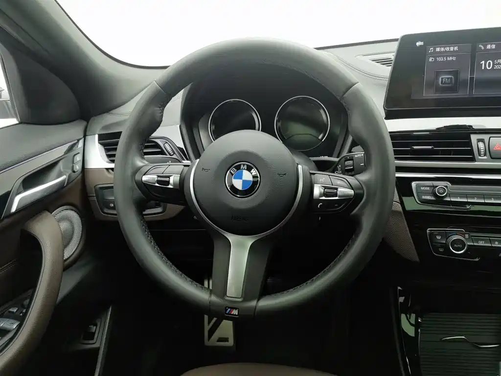 BMW X2 2021 sDrive25i Leading M Off-Road Package фото 11