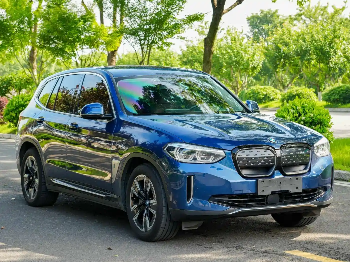 BMW iX3 2021 Leading фото 3