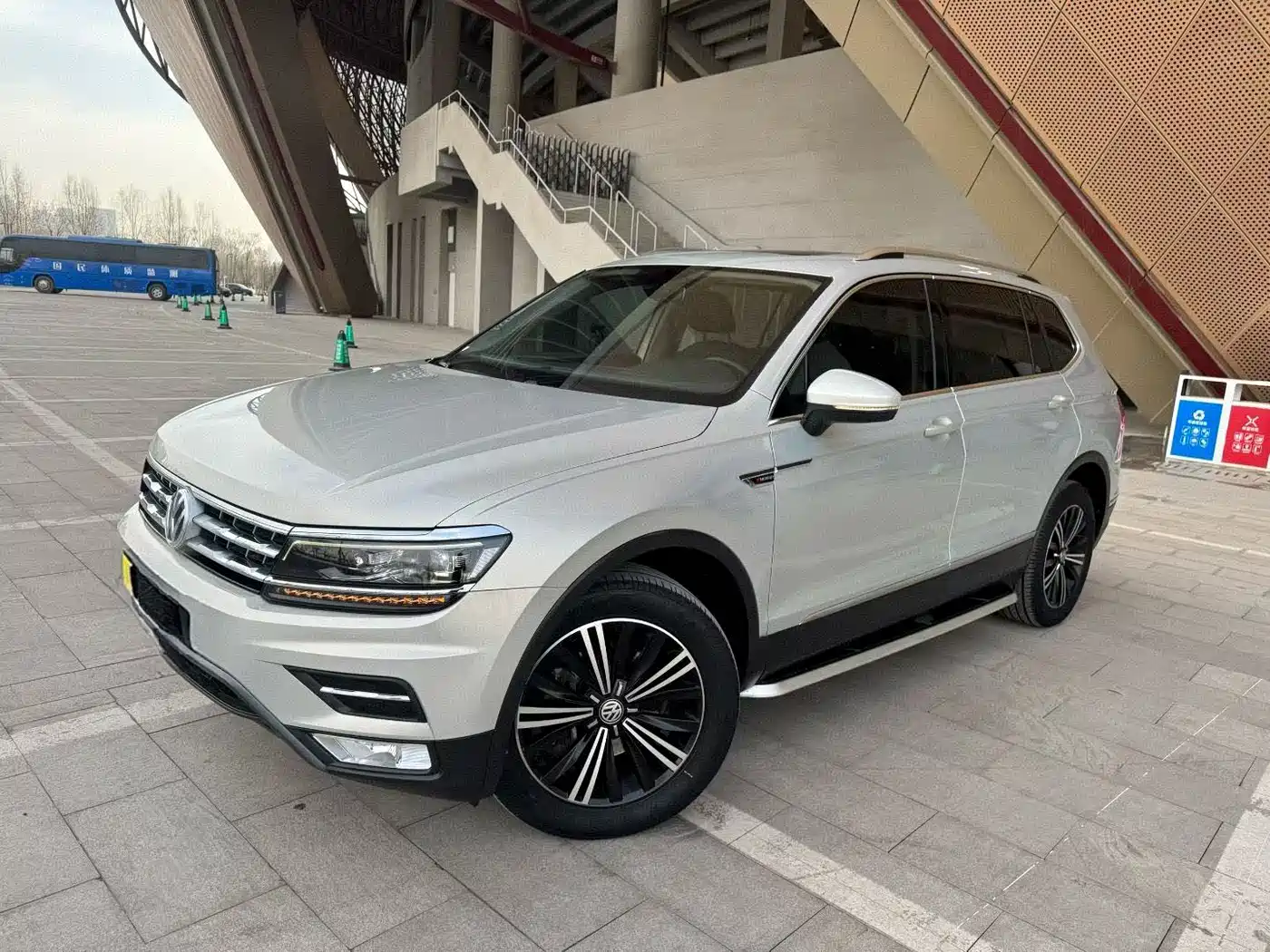Volkswagen Tiguan L 2019 Facelift 330TSI Auto 2WD Smart Luxury China VI