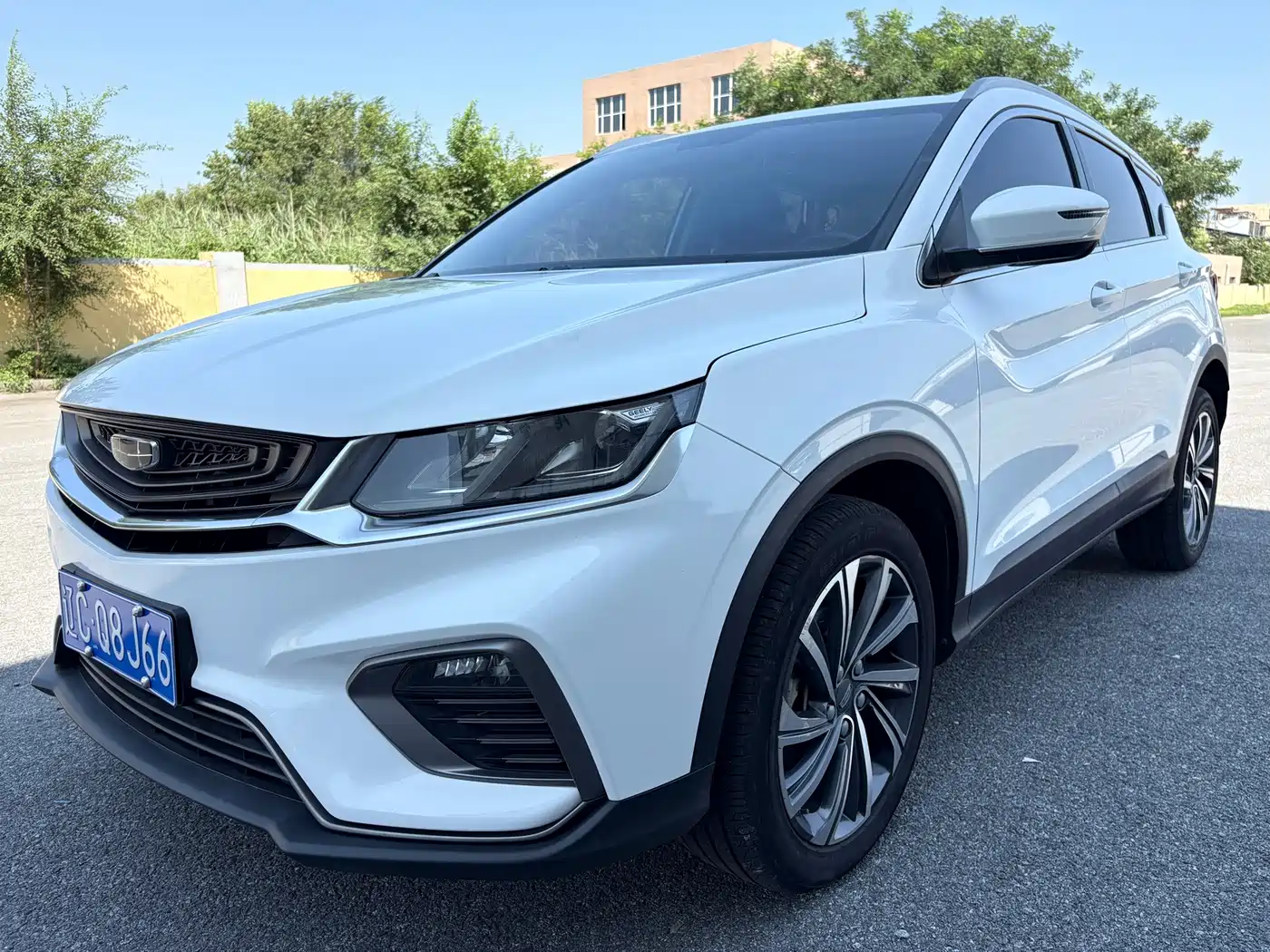 Geely Binyue 2019 260T DCT Knight China VI