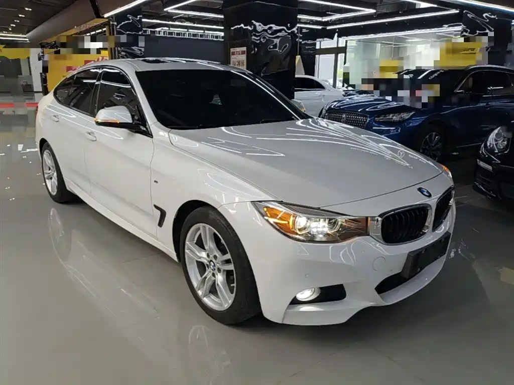 BMW 3 Series GT 2019 320i M Sport Package фото 4