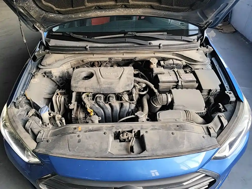 Hyundai Elantra 2016 Model 1.6L Automatic Smart Elite фото 20
