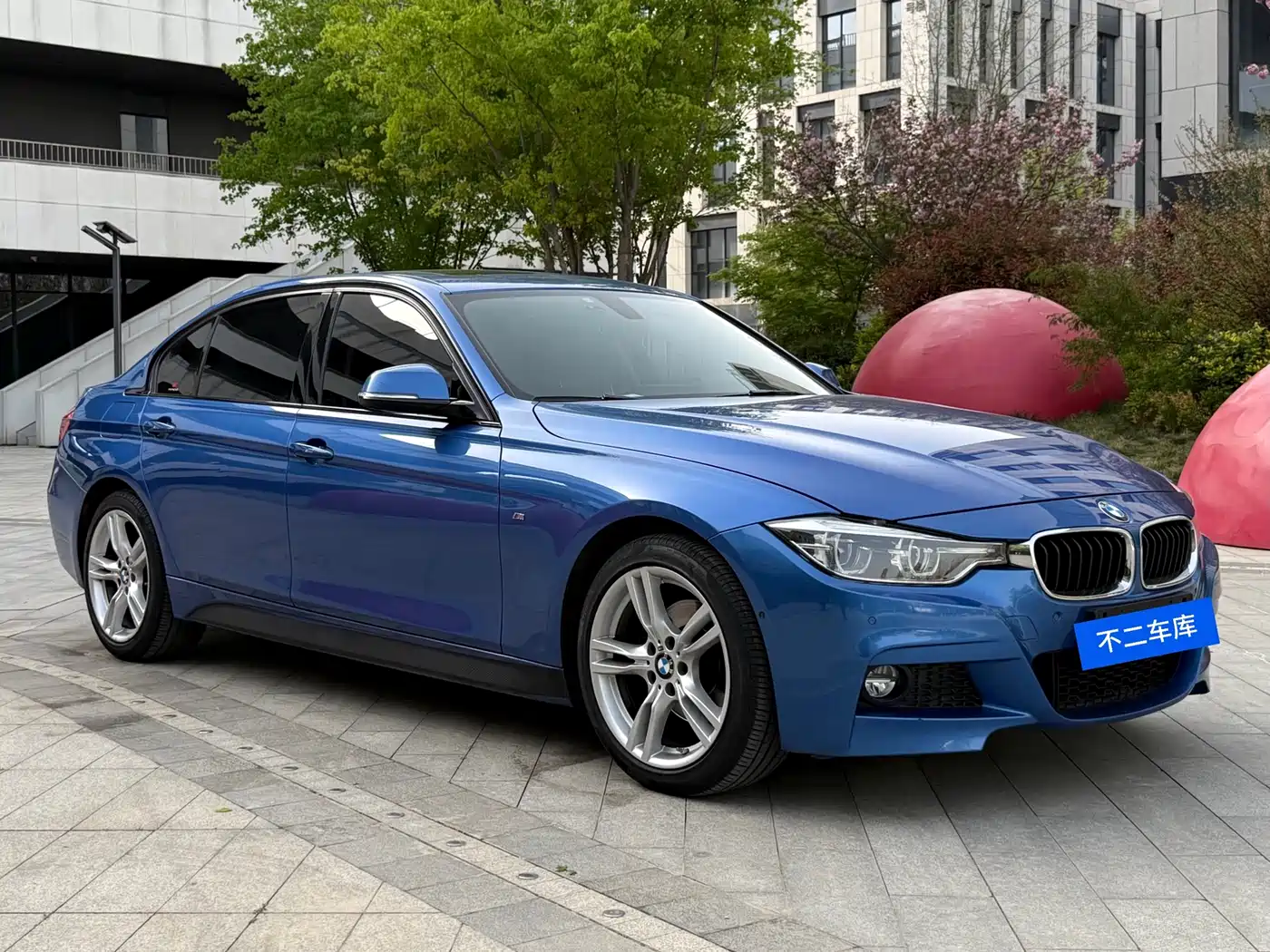 BMW 3 Series 2018 320Li Leading M Sport Package фото 3