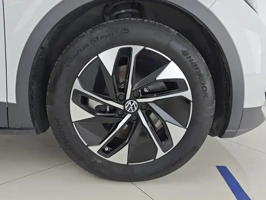 Volkswagen ID.4 CROZZ 2025 2026 Pure Edition