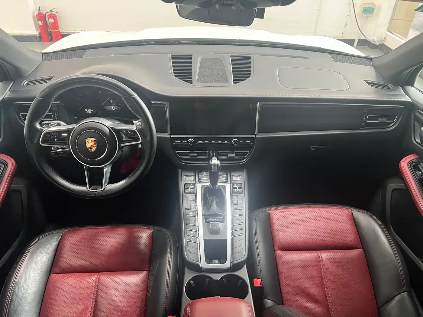 Porsche Macan 2018 Macan 2.0T фото 5