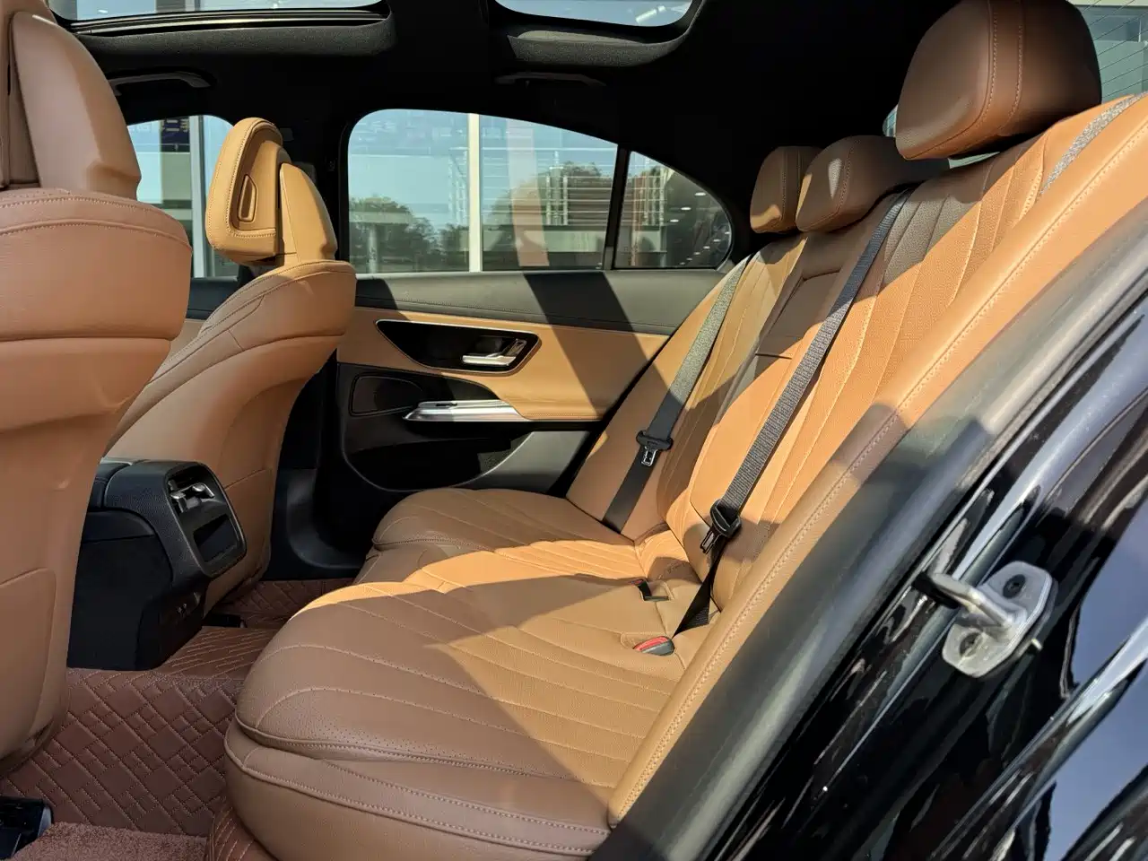 Mercedes-Benz E-Class (Import) 2024 E 260 Sport Edition фото 13