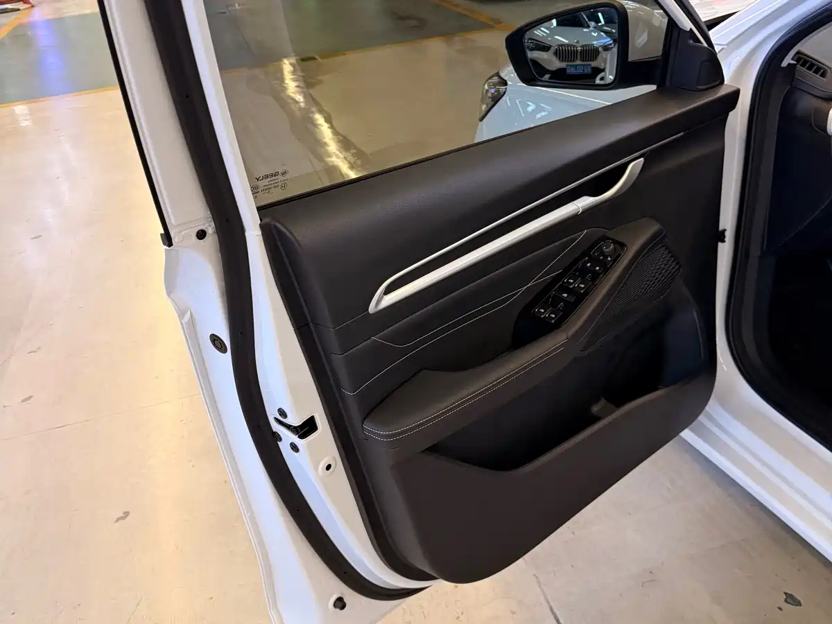 GEELY AUTOMOBILE EMGRAND