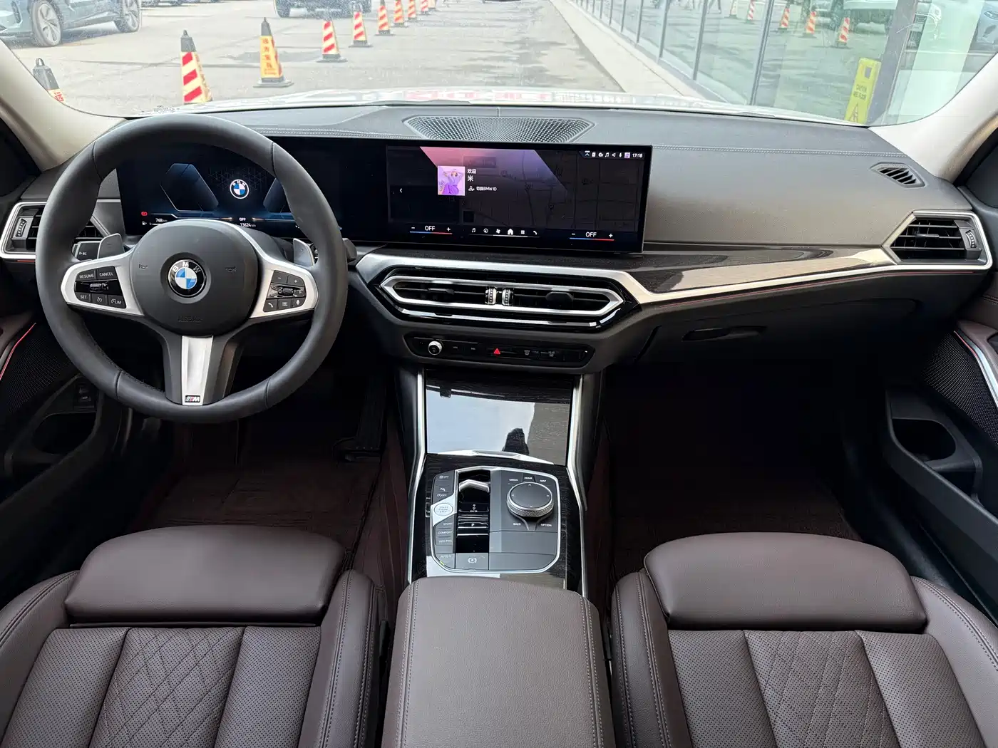 BMW 3 Series 2024 325Li M Sport Package фото 5