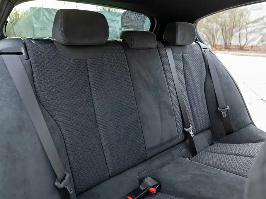 BMW 1 Series (Import) 2018 120i M Sport Package фото 56