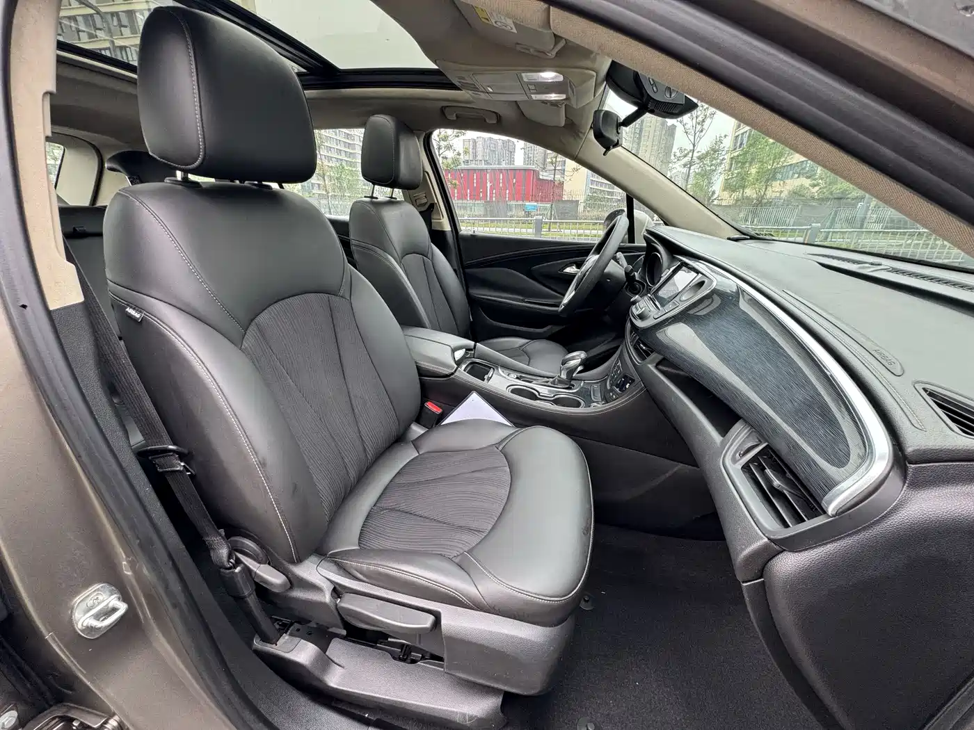 Buick Envision Plus 2016 20T 2WD Leading фото 4
