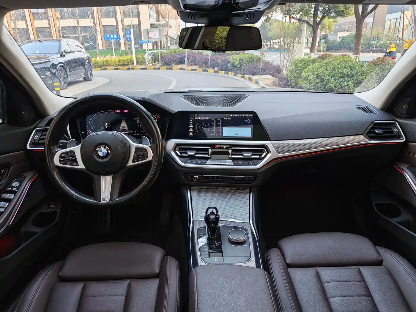 BMW 3 Series 2020 325Li M Sport Black Night Package фото 13