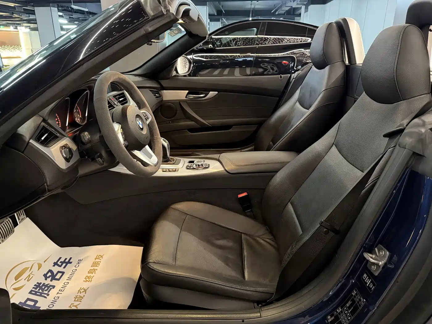 BMW Z4 2012 sDrive20i Leading фото 8