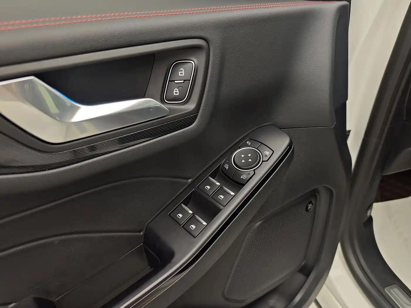 Ford Escape 2021 2020 EcoBoost 245 AWD ST-LINE