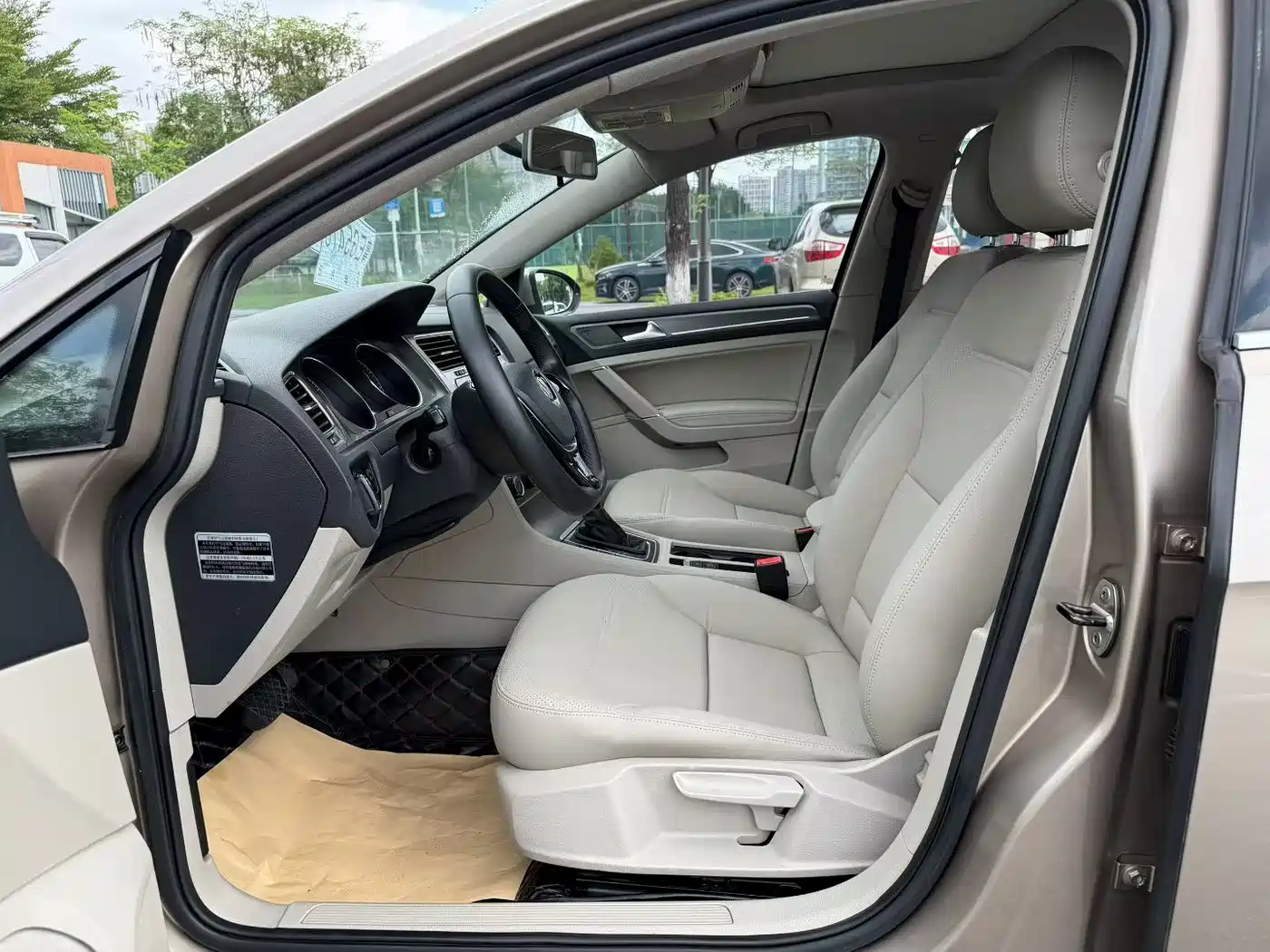 Volkswagen Golf 2014 1.4TSI Automatic Comfort фото 8
