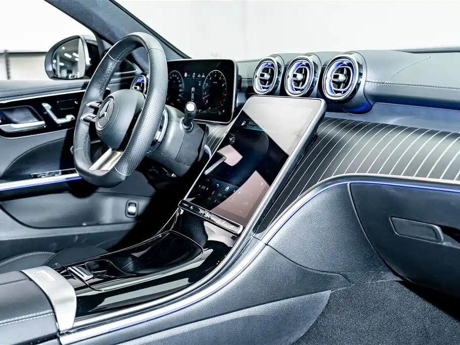 Mercedes-Benz C-Class 2025 C 260 L Night Sport Edition фото 17