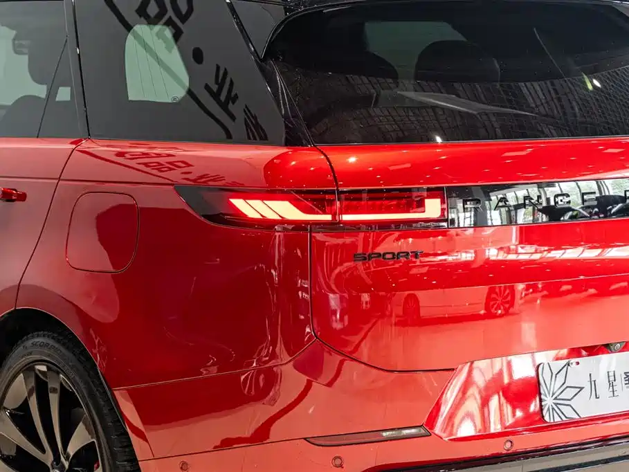 Land Rover Range Rover Sport PHEV 2023 P510e Plug-in Hybrid First Edition фото 21