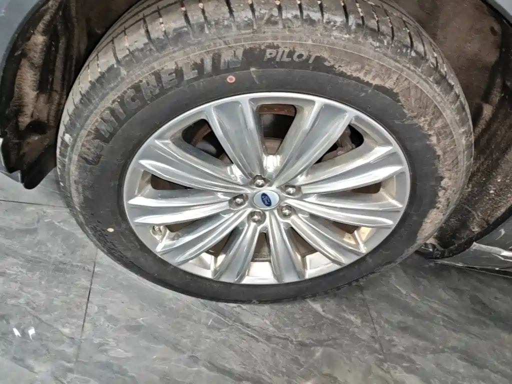 Ford Explorer 2020 2020 EcoBoost 285 AWD Titanium Edition 6-Seater