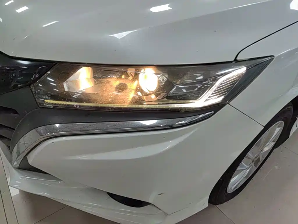 Honda Gienia 2017 2017 1.5L CVT Classic Edition