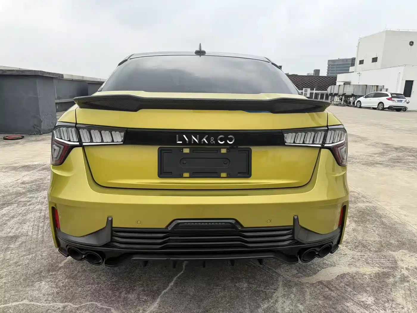 Lynk & Co 03 2021 03+ 2.0TD Auto Wind Rider Edition фото 15