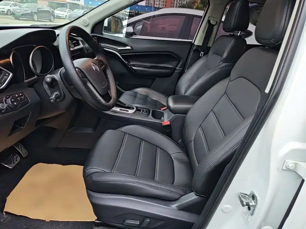 MG Roewe RX5 2015 2015 1.5TGI TST AWD Luxury Edition