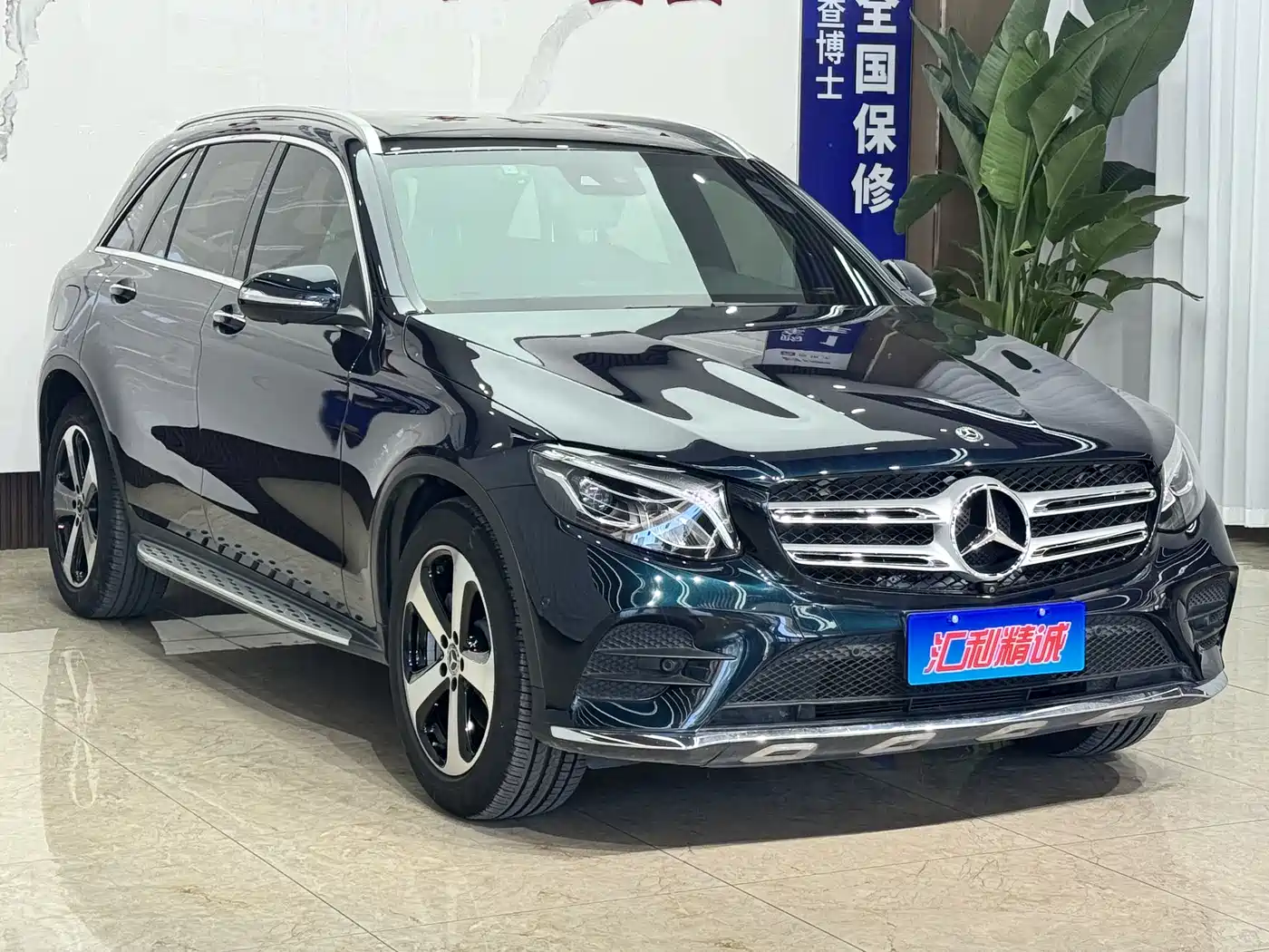 Mercedes-Benz GLC 2019 GLC 260 4MATIC Luxury фото 3