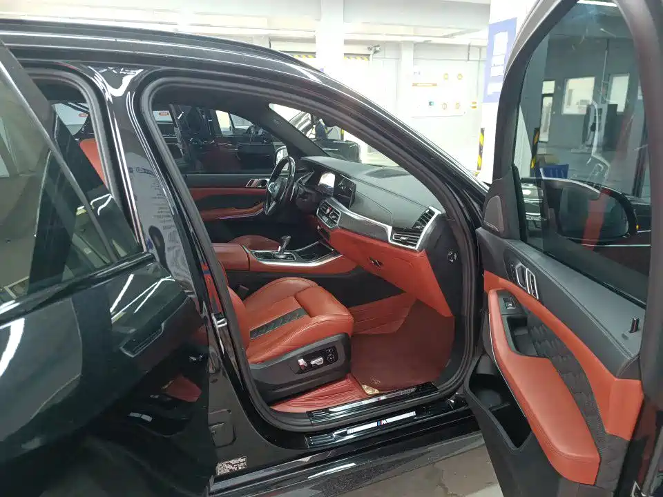 BMW X5 M 2022 X5 M фото 10