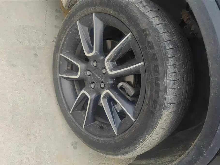 Lynk & Co 01 2021 2.0TD 2WD Pro фото 6