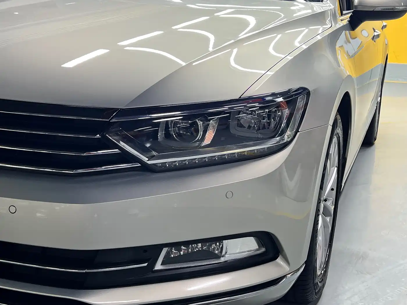 Volkswagen Magotan 2019 330TSI DSG Luxury Class China VI фото 25