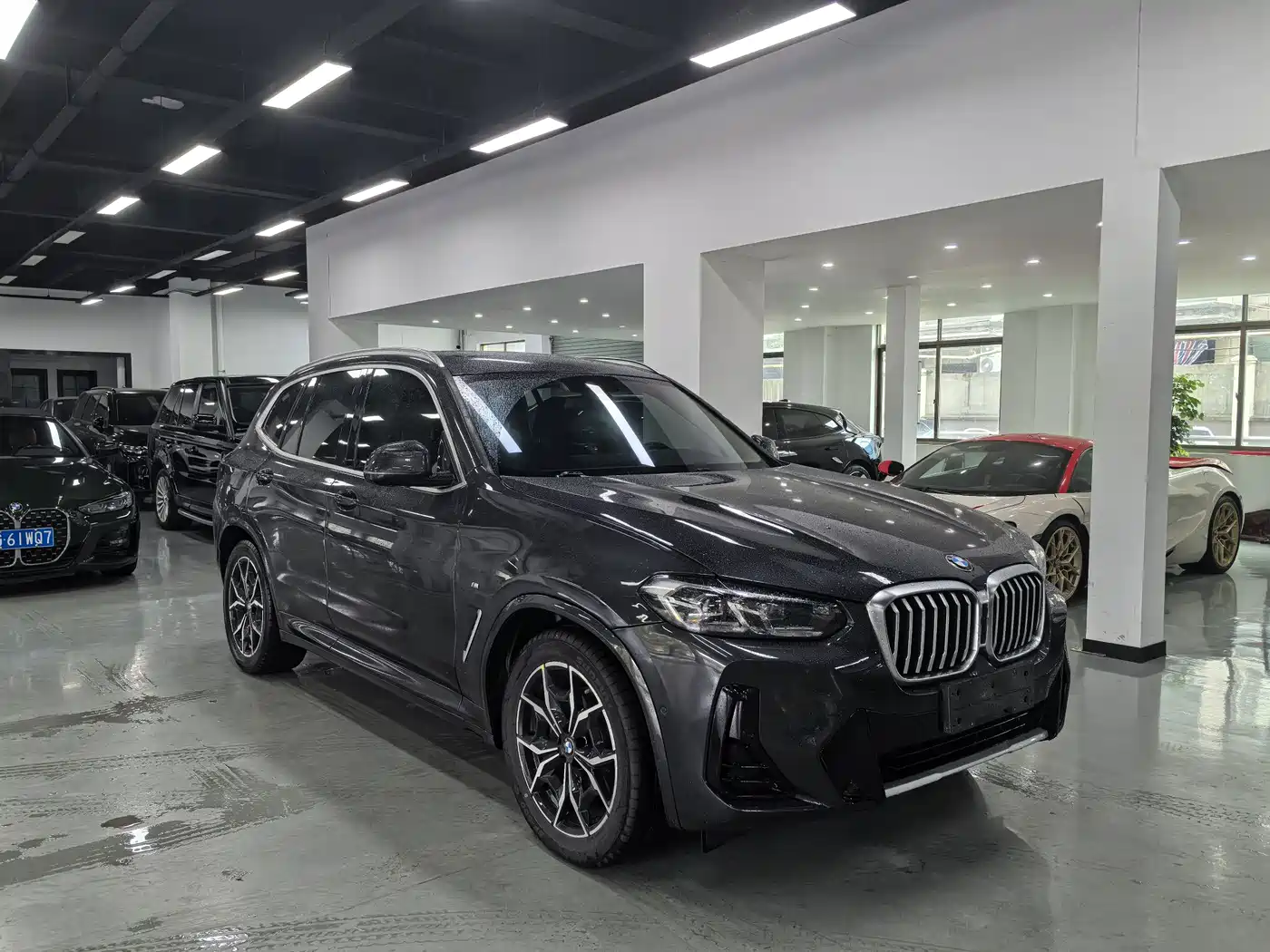 Photo 3 - BMW X3