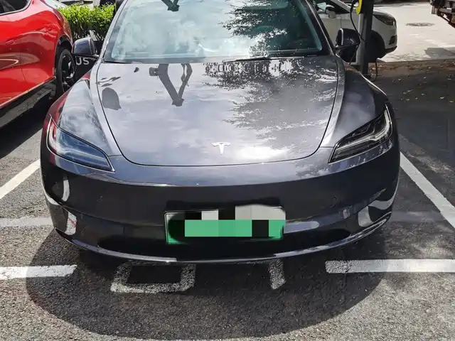 Tesla Model 3 2023 Rear-Wheel Drive — фото 2