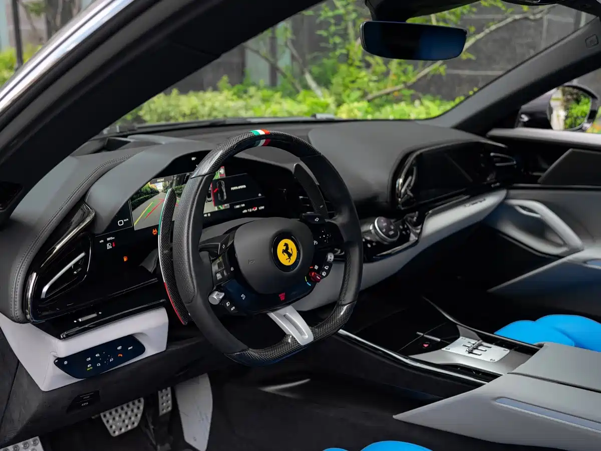 Ferrari Purosangue 2026 2023 6.5L V12
