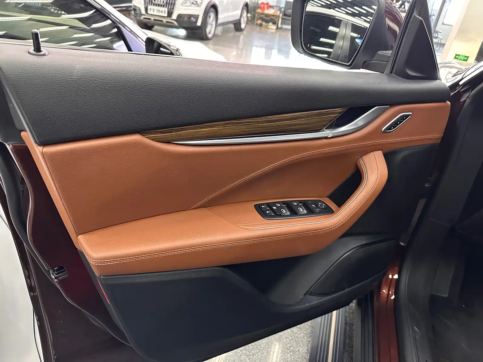 صورة 27 - Maserati Levante