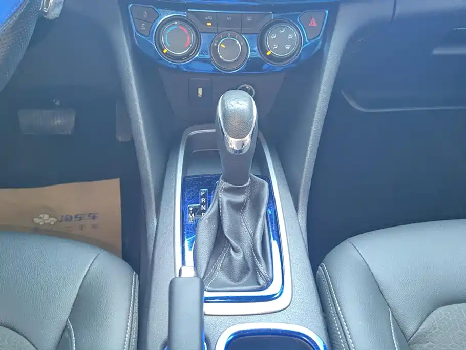 Chevrolet Cavalier 2019 320 Automatic Joy Edition фото 16