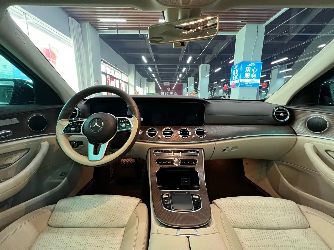 Mercedes-Benz E-Class 2020 E 260 L фото 13