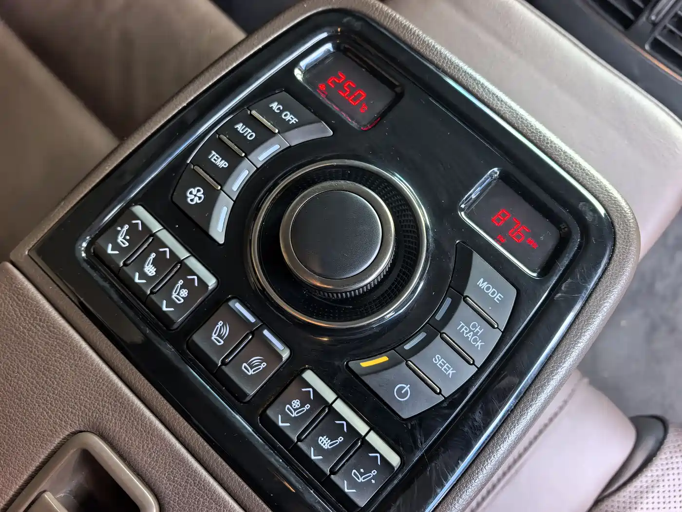 Hongqi H7 2019 2.0T Flagship Edition фото 9