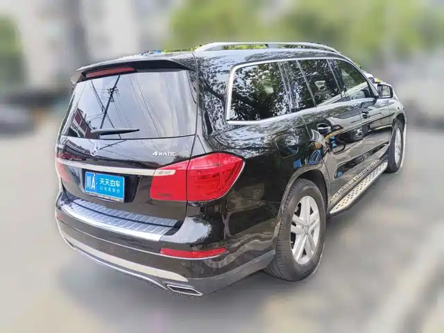 Mercedes-Benz GL-Class 2014 GL 400 4MATIC Dynamic — фото 2