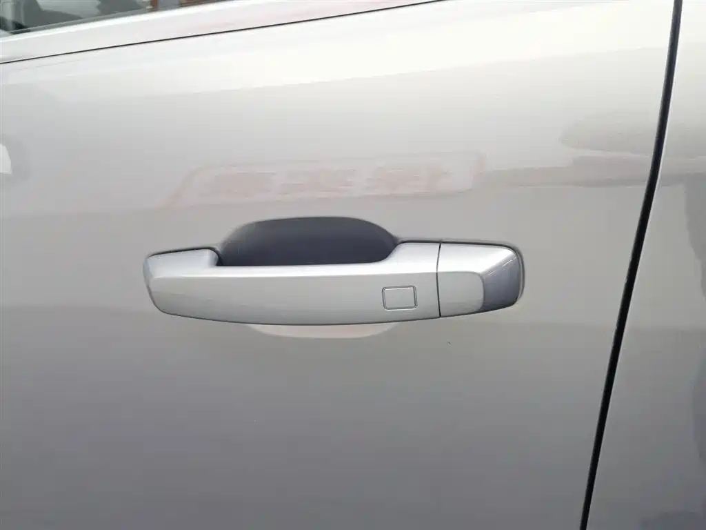 HAVAL SECOND GENERATION BIG DOG NEW ENERGY