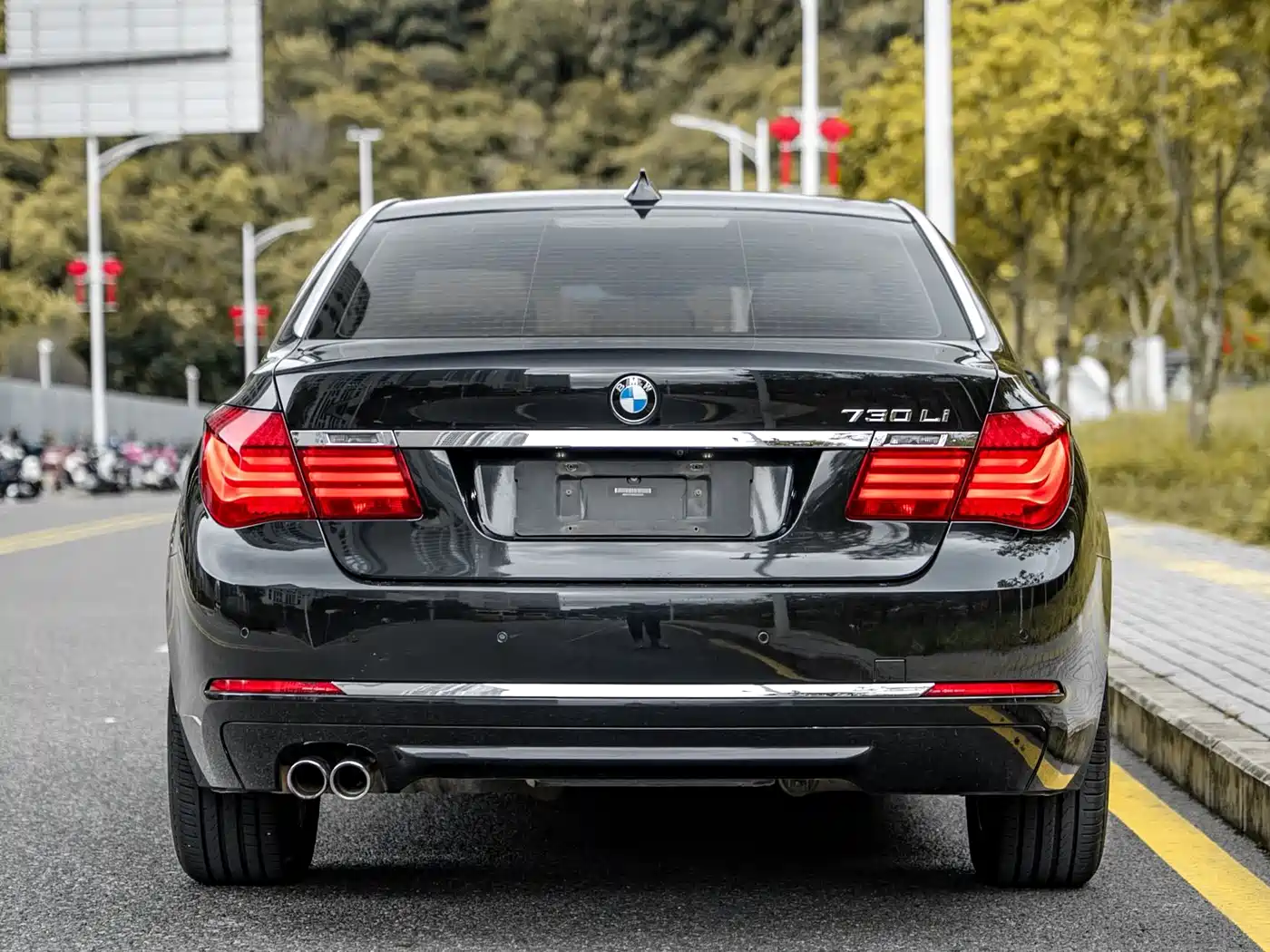 BMW 7 Series 2013 Model 730Li Leading фото 15