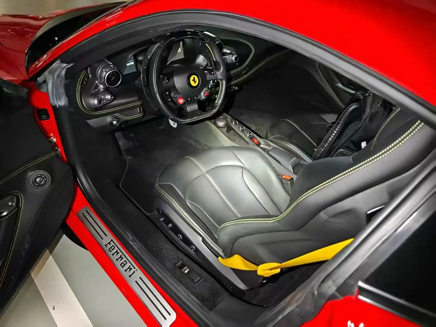 Ferrari F8 2022 2019 Tributo 3.9T V8