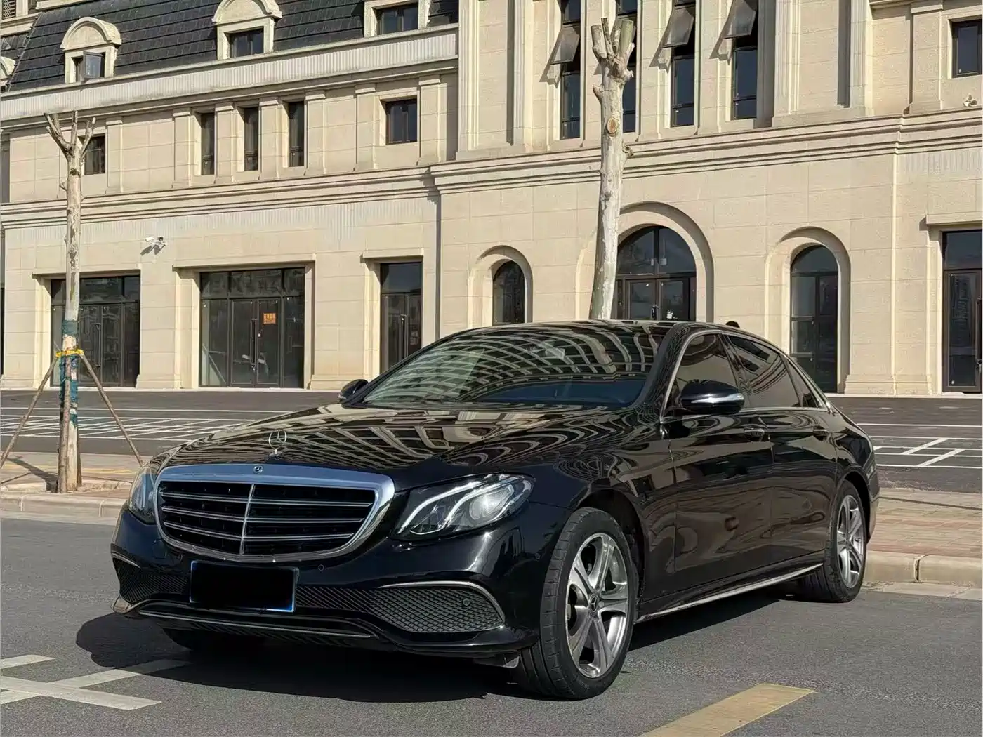 Mercedes-Benz E-Class 2020 Model E 260 L Sport