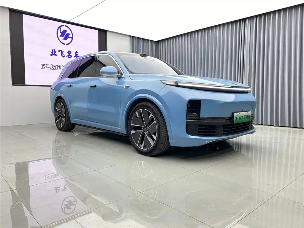 Li Auto IDEAL L8