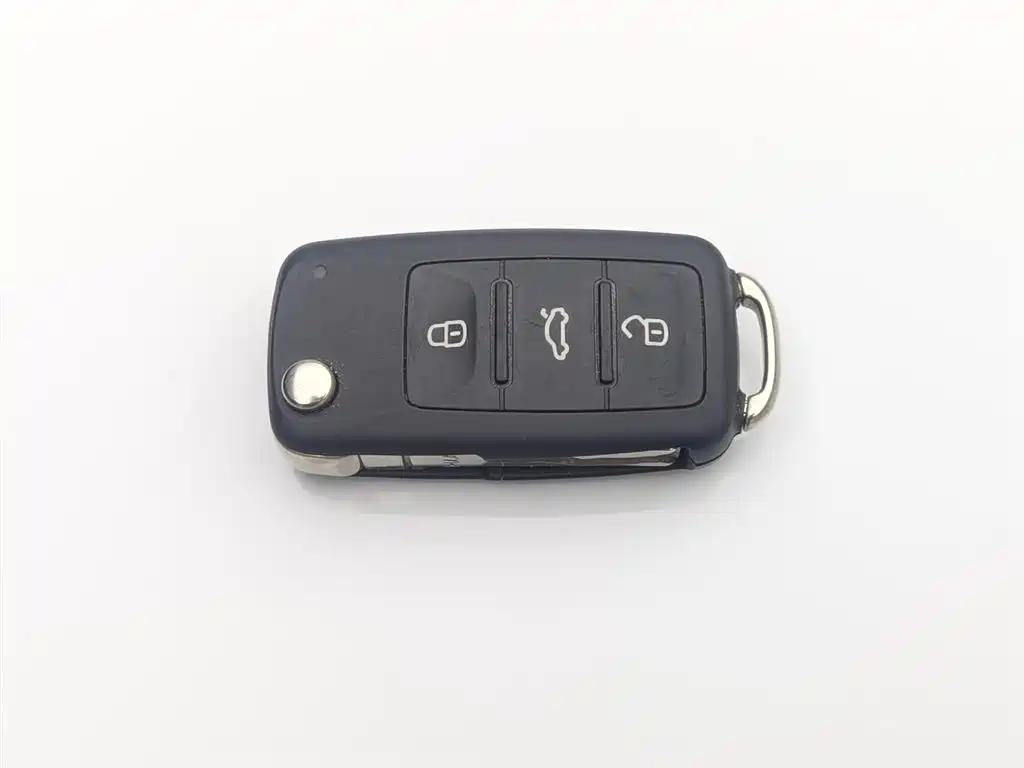 Volkswagen Sagitar 2017 1.6L Manual Comfort фото 19
