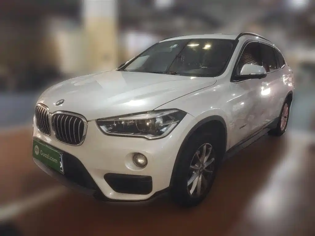BMW X1 2016 sDrive18Li Fashion Model фото 2