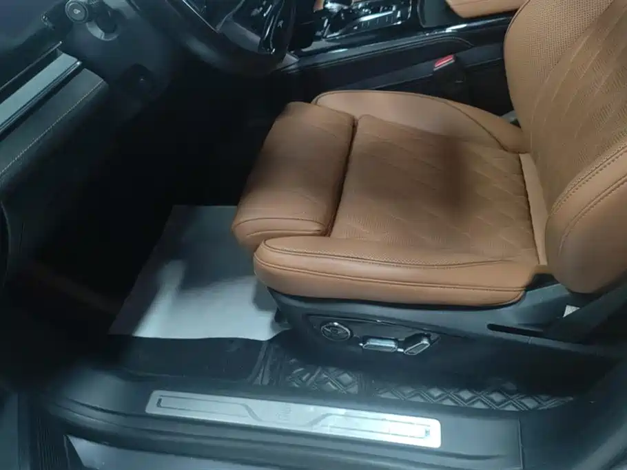 BYD Tang New Energy 2022 EV 635KM AWD Flagship фото 9