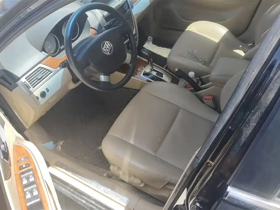 Buick Excelle 2013 1.5L Automatic Exclusive фото 9