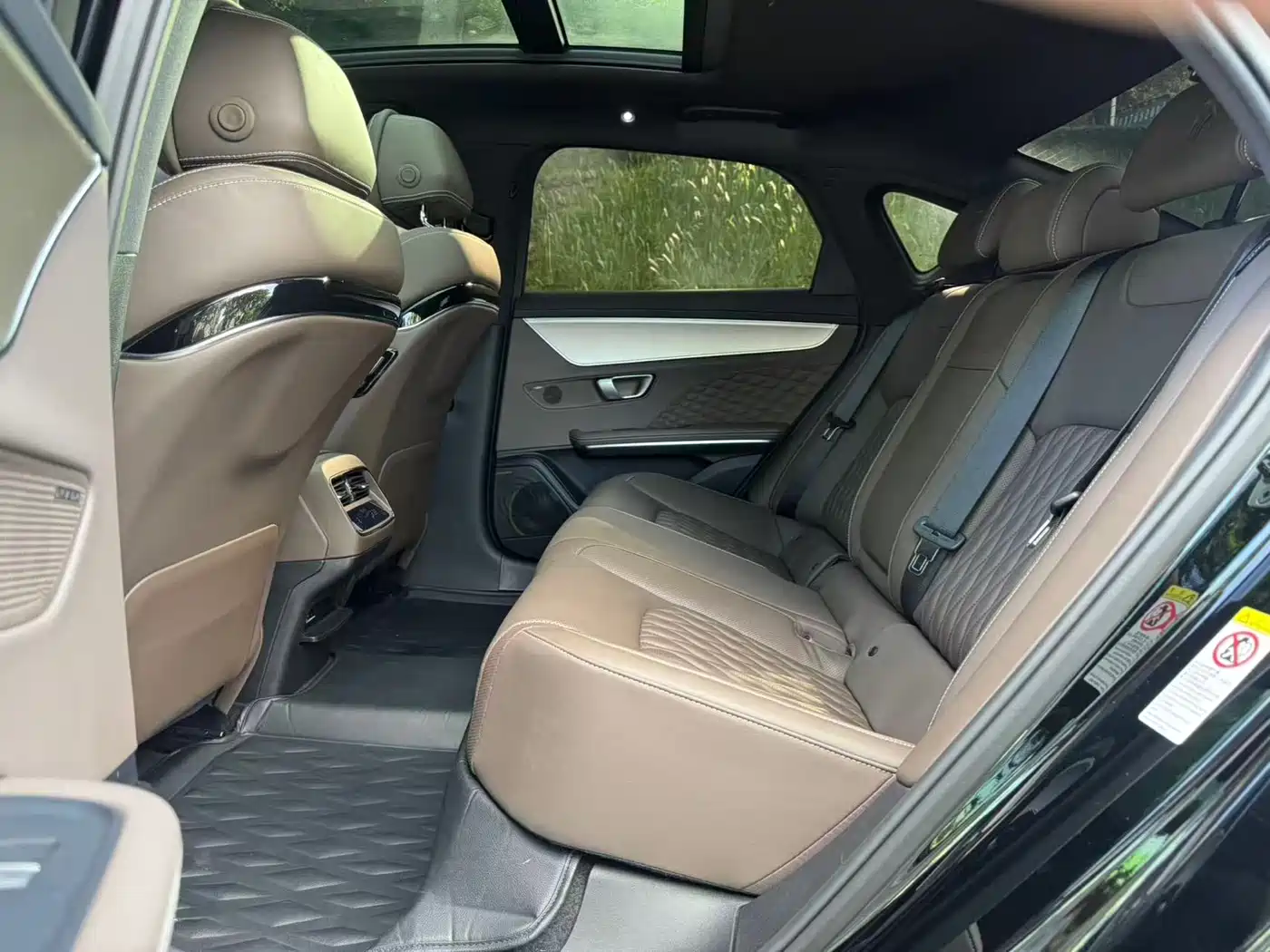 BYD Han 2023 DM-i Champion Edition 200KM Exclusive фото 7