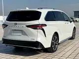 Фото 6 - Toyota Granvia